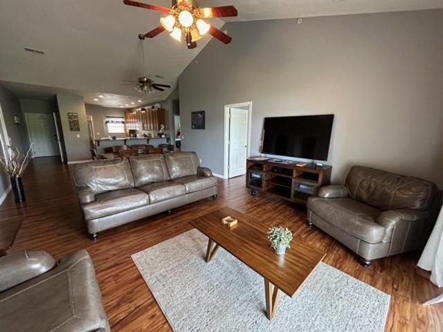 Lakefront And Lake View Indian Point Condo With Boat Slip 브랜슨 외부 사진