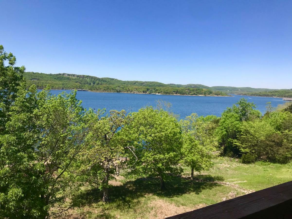 Lakefront And Lake View Indian Point Condo With Boat Slip 브랜슨 외부 사진